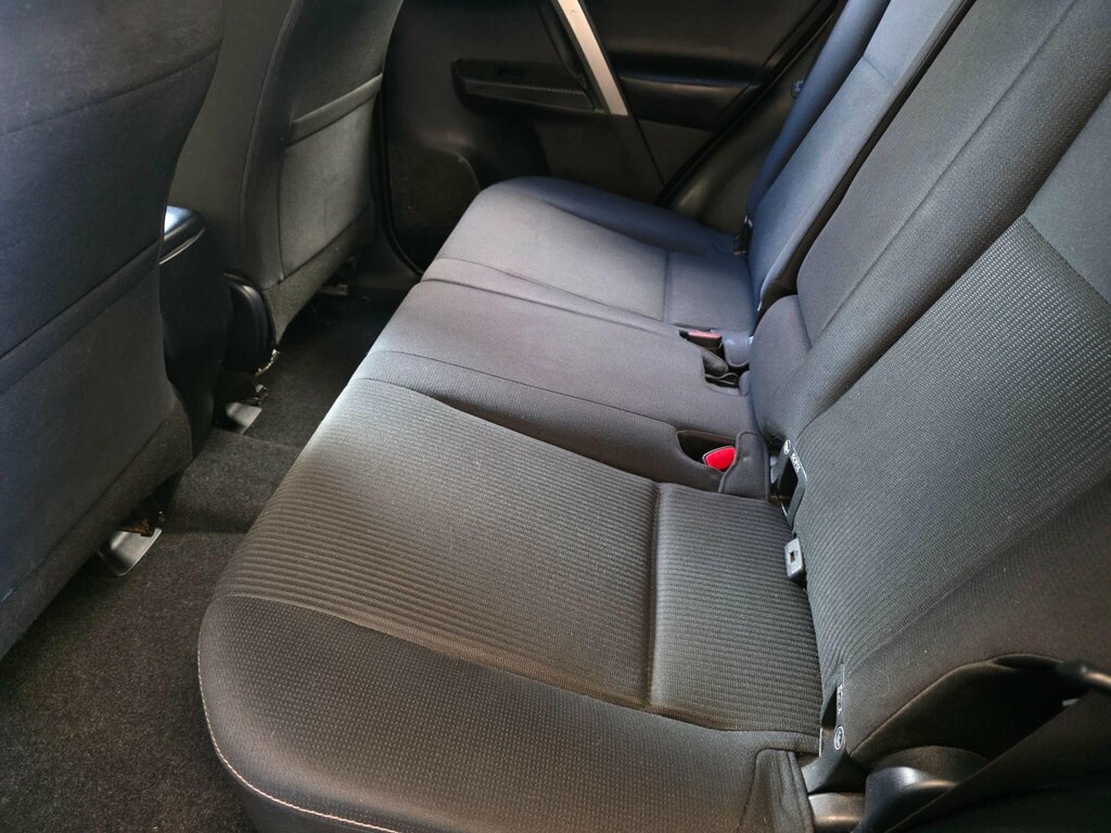 Toyota Rav 4 D-4d Invincible U2047 Red #13