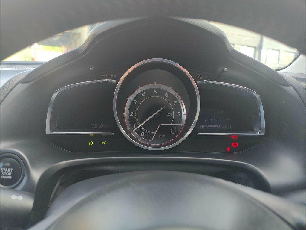 Mazda 3 Skyactiv-d Sport Nav Hatchback Red #40
