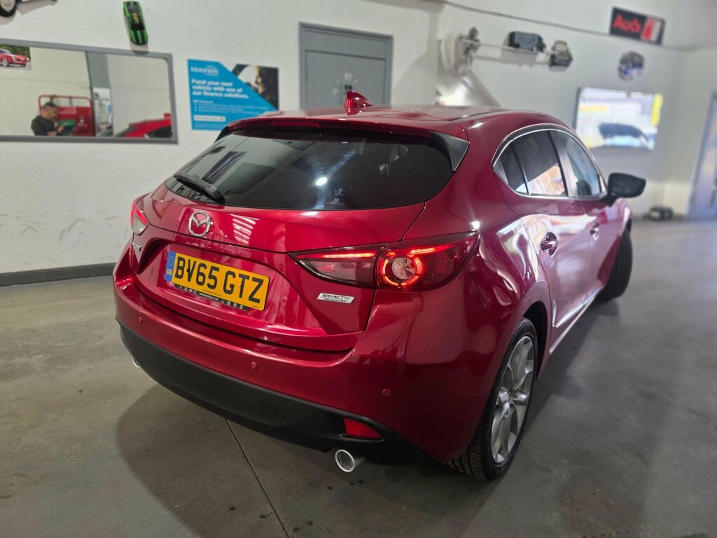 Mazda 3 Skyactiv-d Sport Nav Hatchback Red #10