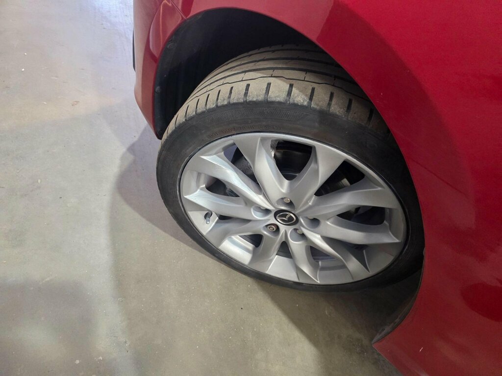 Mazda 3 Skyactiv-d Sport Nav Hatchback Red #32