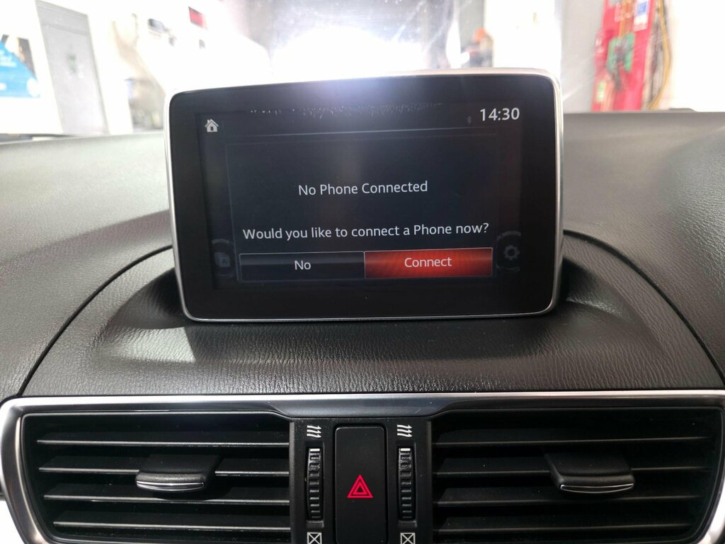 Mazda 3 Skyactiv-d Sport Nav Hatchback Red #35