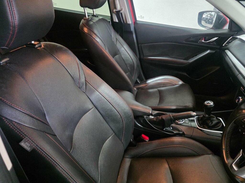 Mazda 3 Skyactiv-d Sport Nav Hatchback Red #14