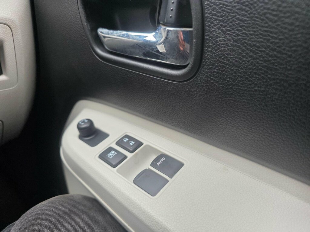 Suzuki Ignis Hatchback #22
