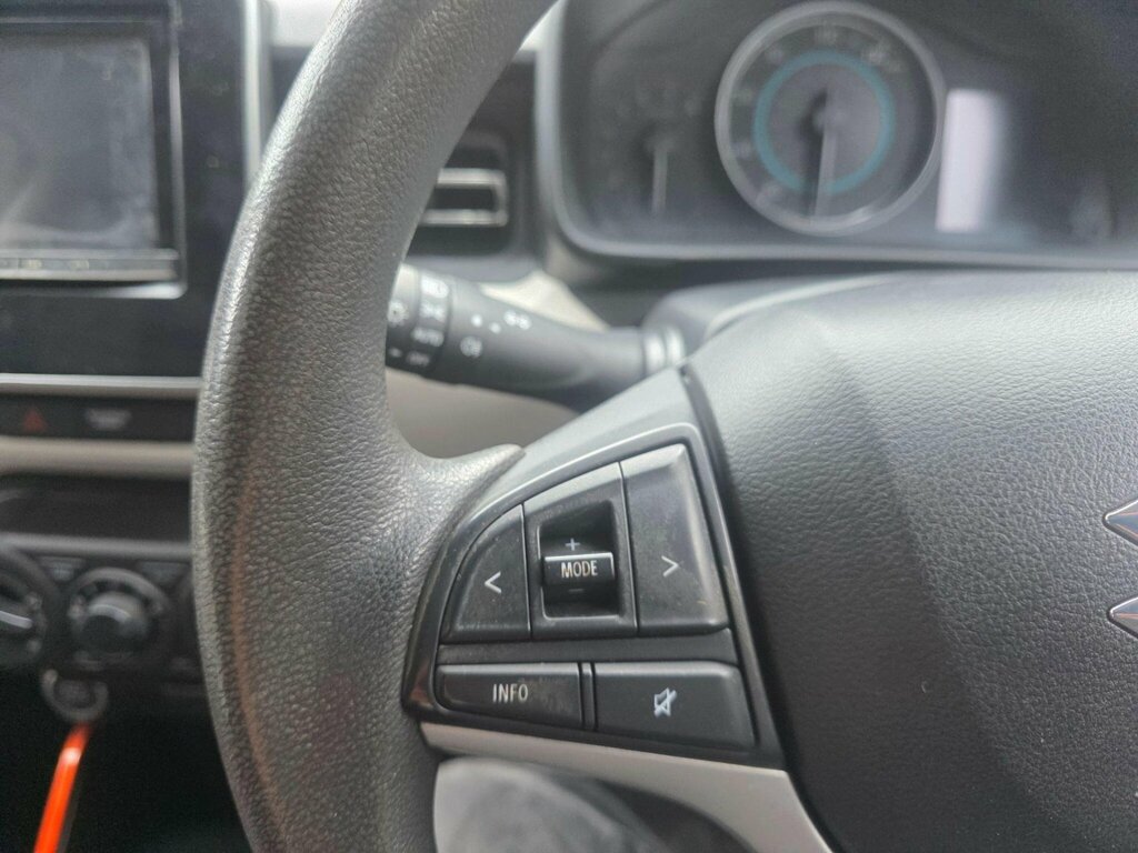 Suzuki Ignis Hatchback #21