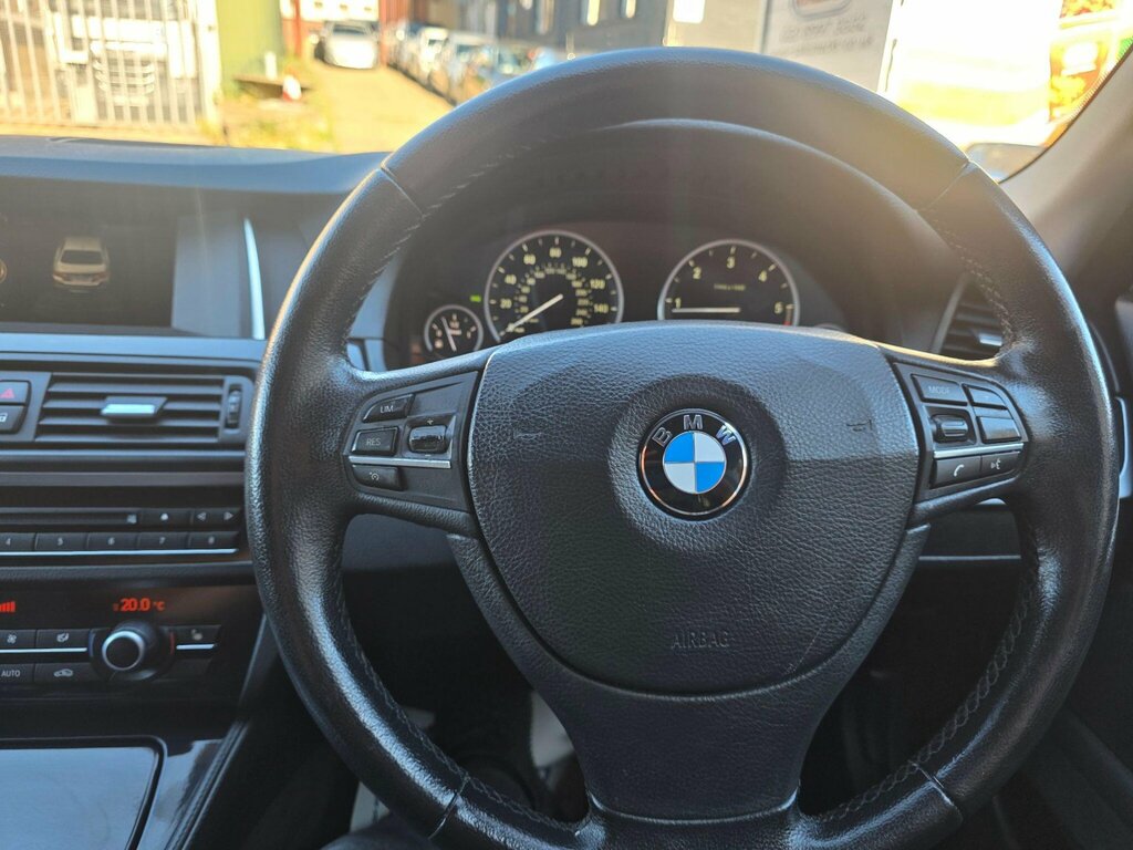 BMW 5 Series 530D M White #46