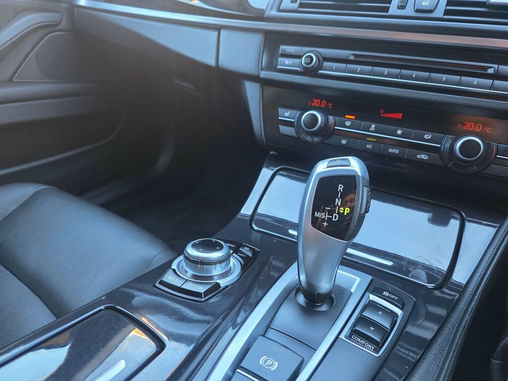 BMW 5 Series 530D M White #17