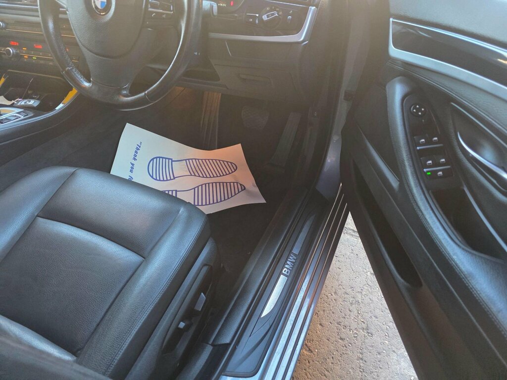 BMW 5 Series 530D M White #52
