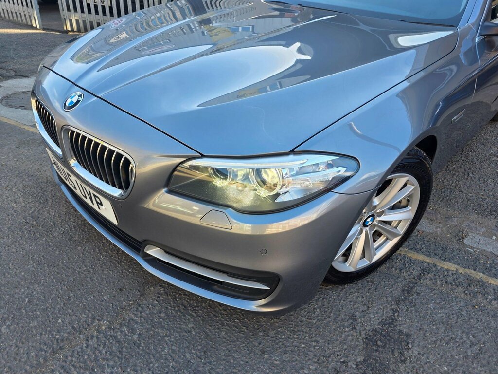 BMW 5 Series 530D M White #49