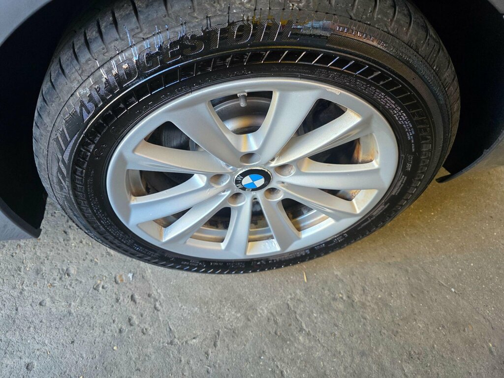 BMW 5 Series 530D M White #33