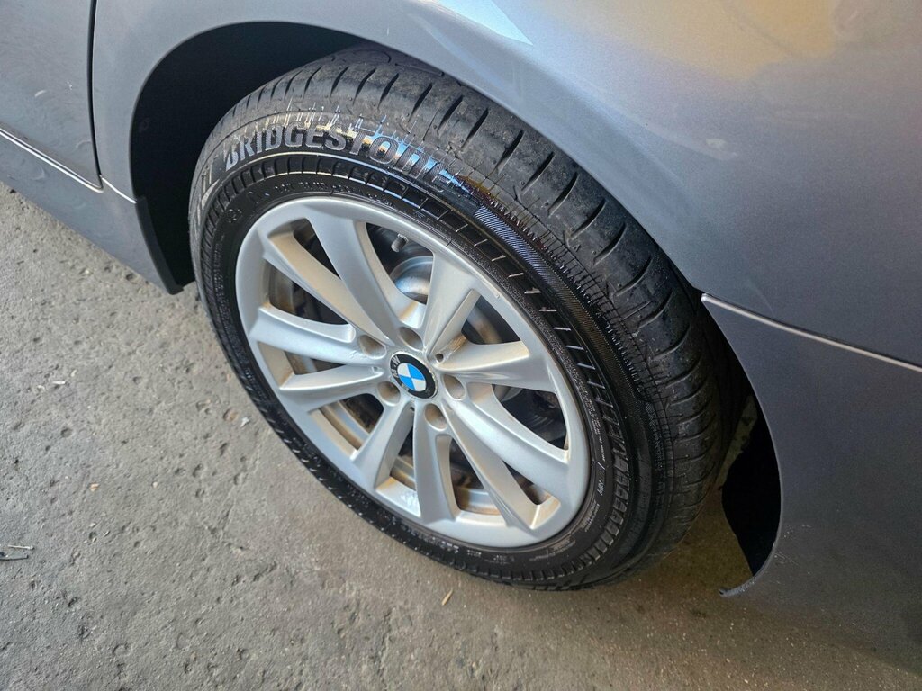 BMW 5 Series 530D M White #32
