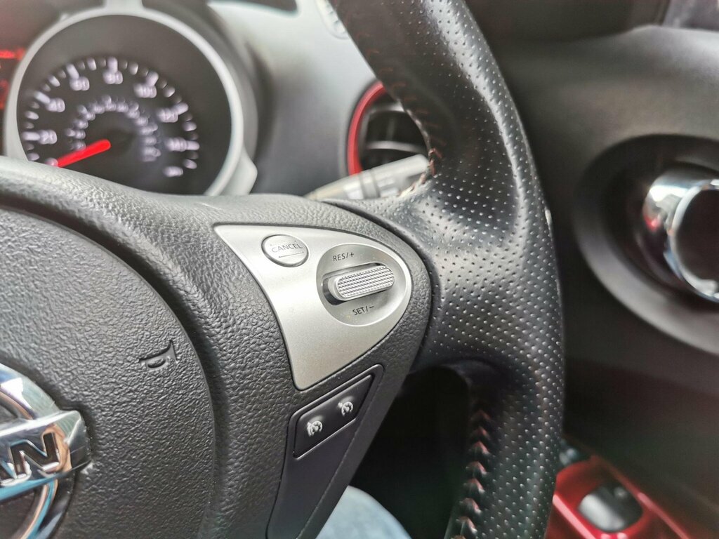 Nissan Juke 1.2 Tekna Dig-t 115 Bhp White #24