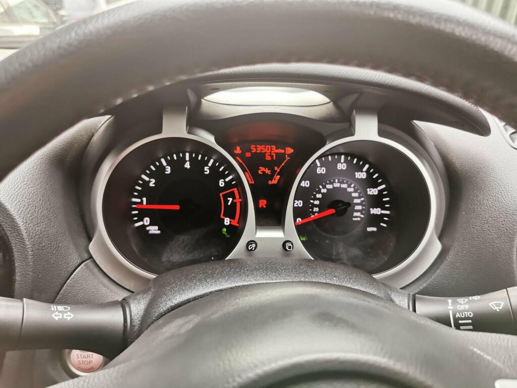 Nissan Juke 1.2 Tekna Dig-t 115 Bhp White #40