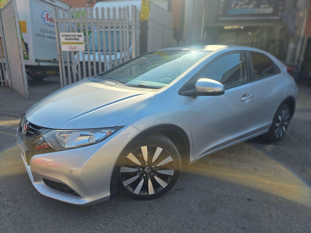 Honda Civic 1.8 I-vtec Se Plus Euro 5 Ss Silver