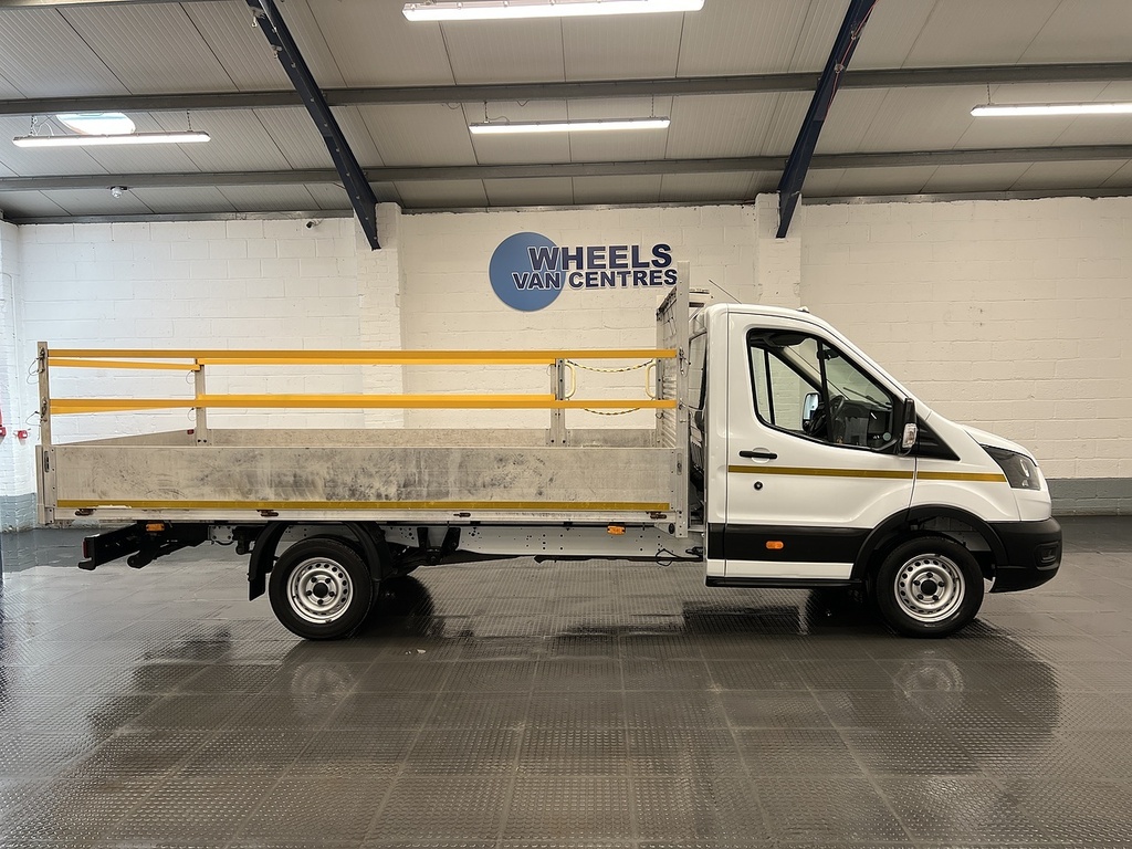 Ford Transit Custom 2.0 350 130Ps L4dropsdie Srw Eu6 2.0 Dropside DV72RXR White #4