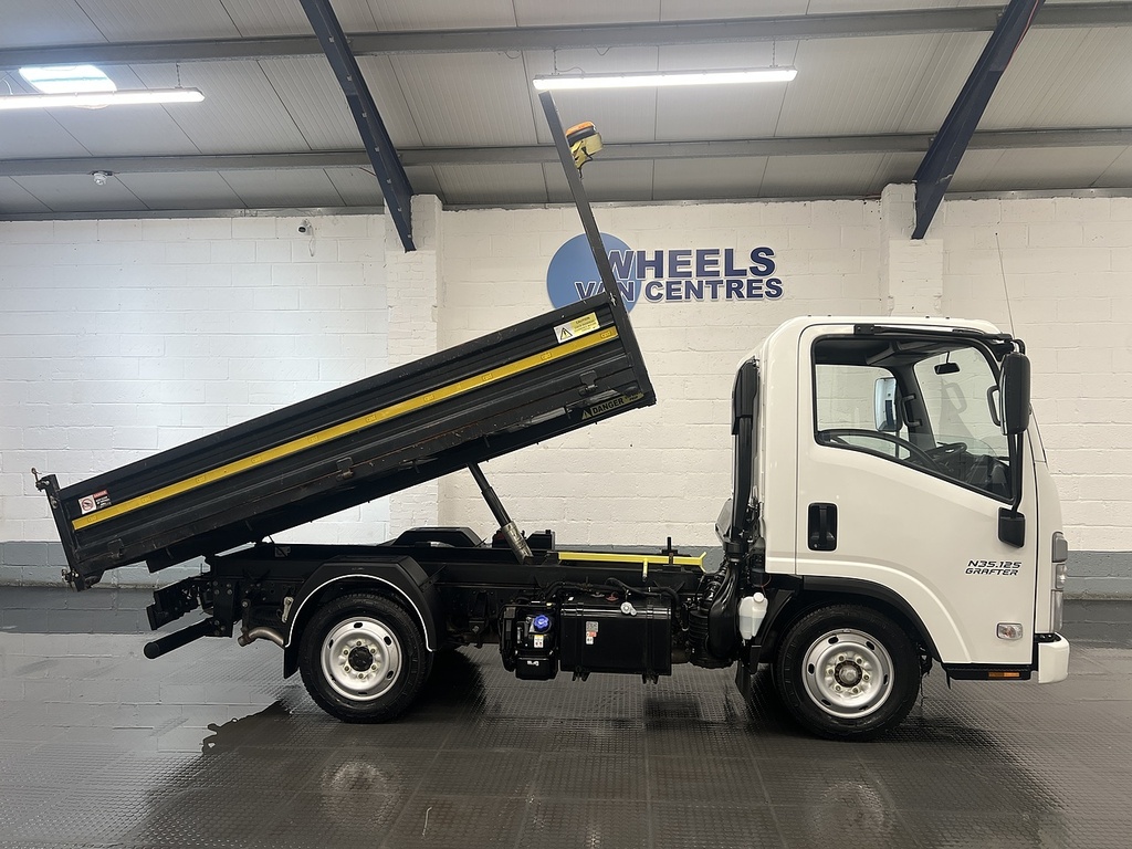 Isuzu  N35.125s Srw Tipper 1.9 Tipper LT73EXS White #4