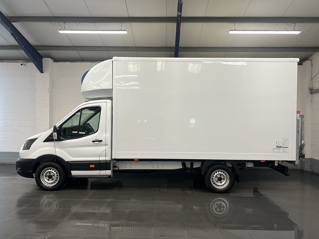 Ford Transit Custom 350 Ecoblue Leader 2.0 Luton DS24NXW White #2