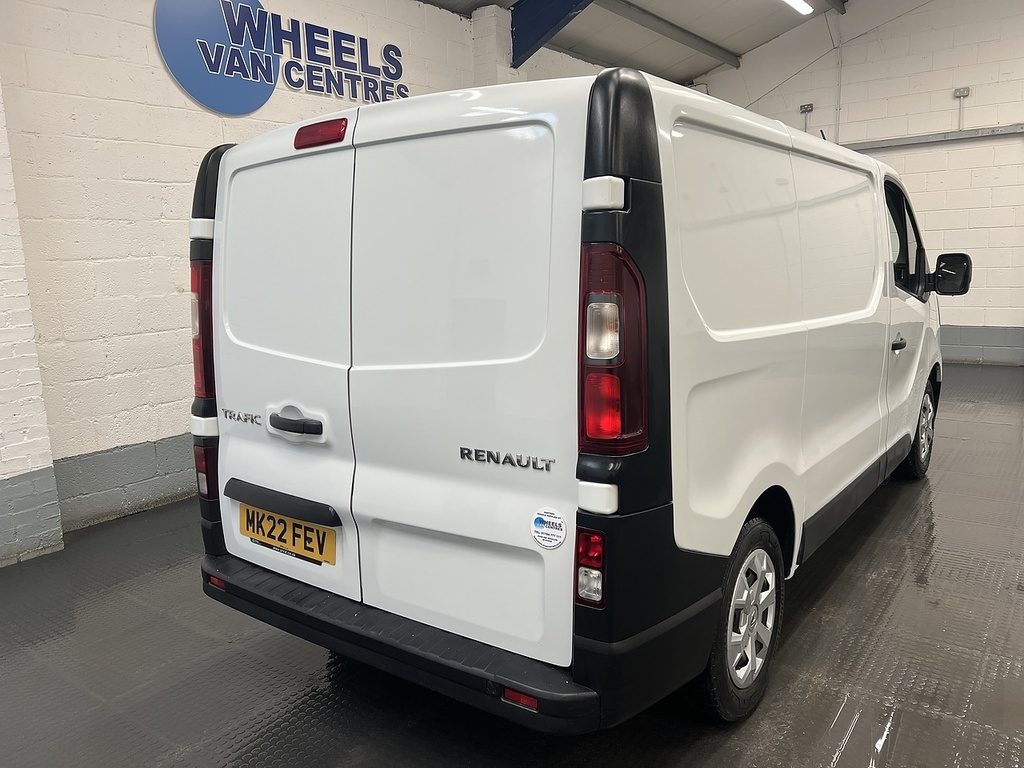 Renault Trafic 2.0 Dci Blue Sl28 Business Panel Van Ma MK22FEV White #5
