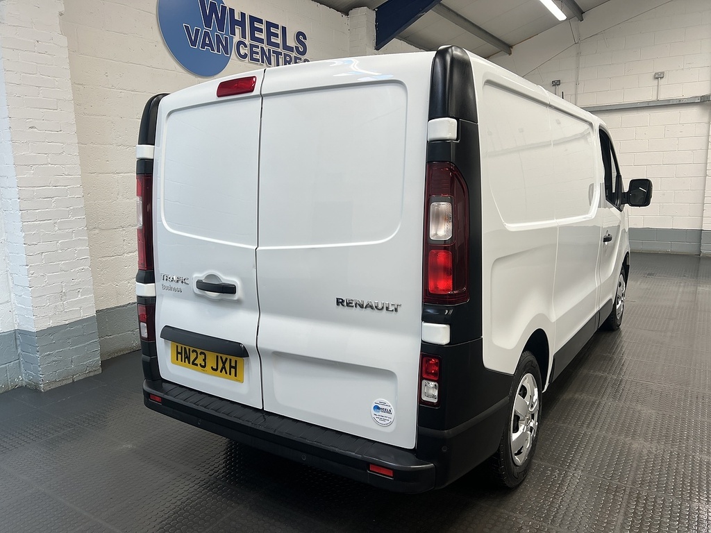 Renault Trafic 2.0 Dci Blue Sl28 Business Panel Van Ma HN23JXH White #5