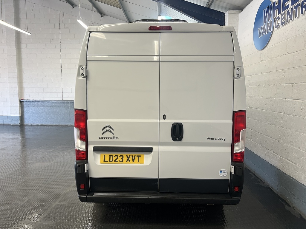 Citroen Relay 2.2 Bluehdi 35 Enterprise Panel Van Man LD23XVT White #4