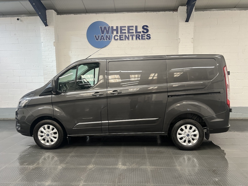Ford Transit Custom 2.0 300 Ecoblue Limited Panel Van Manua HN22WDV #2