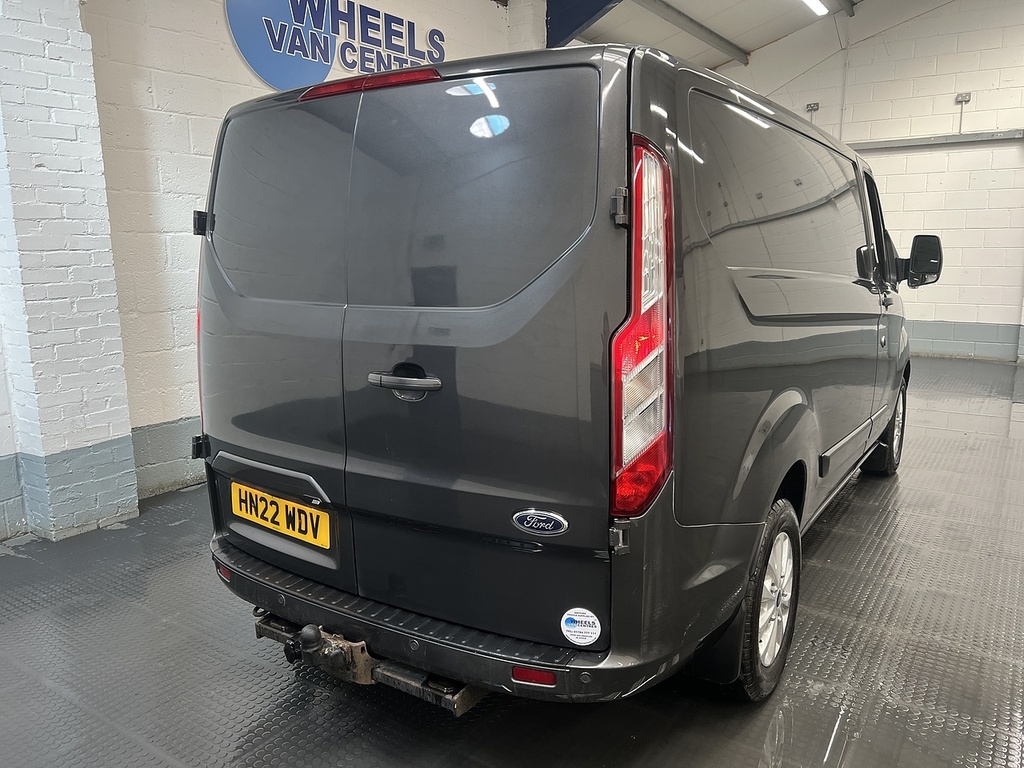 Ford Transit Custom 2.0 300 Ecoblue Limited Panel Van Manua HN22WDV #5