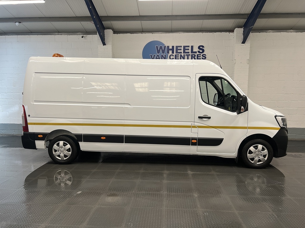 Renault Master 2.3 Dci 35 Business Panel Van F HN23GYP White #6