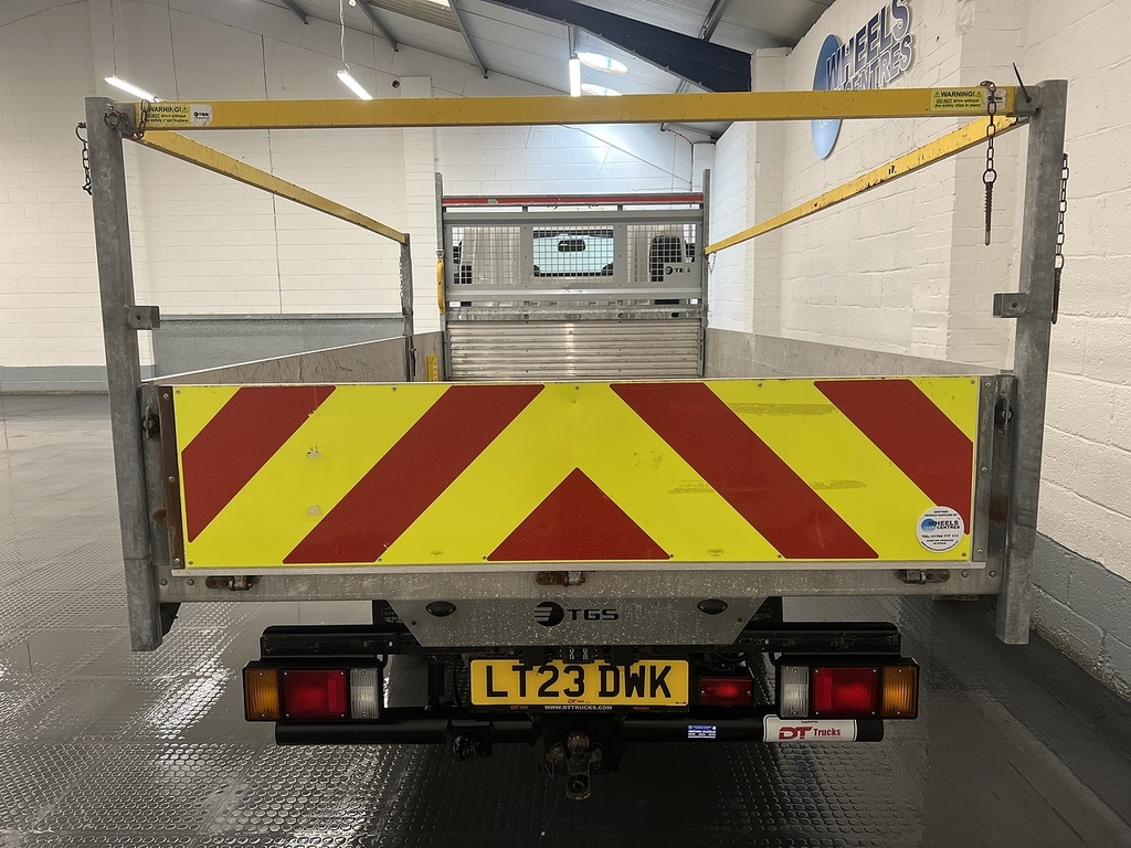 Isuzu D N35 1.9 Dropside LT23DWK White #3