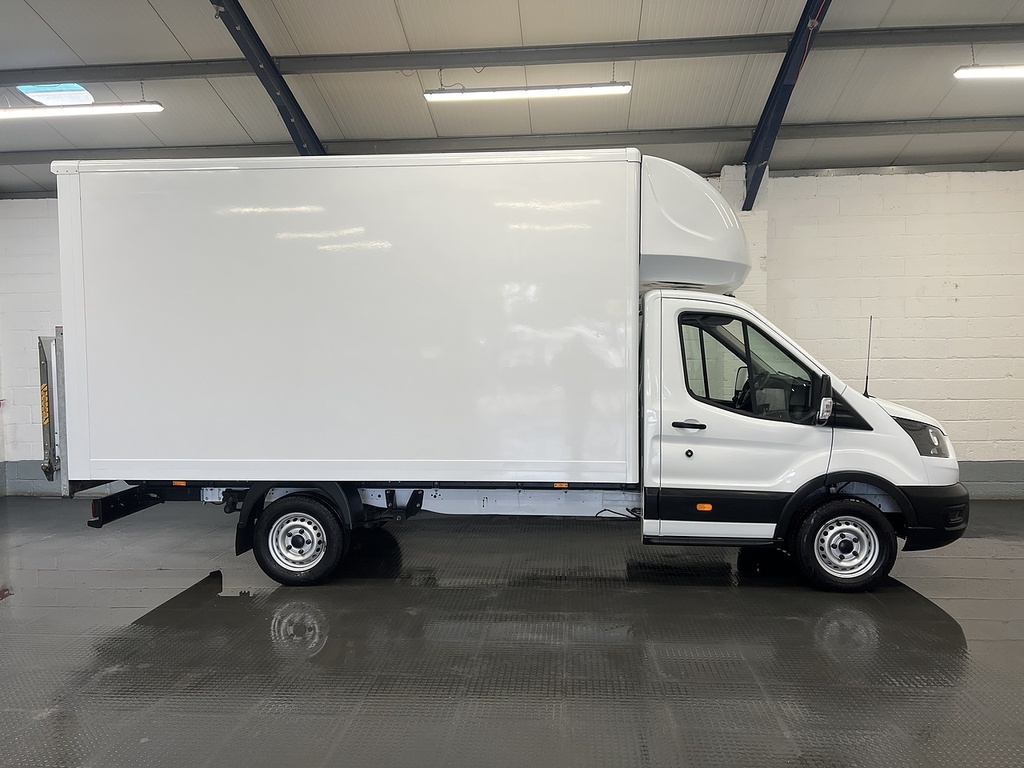 Ford Transit Custom 350 Ecoblue Leader 2.0 Luton HV71XHA White #5