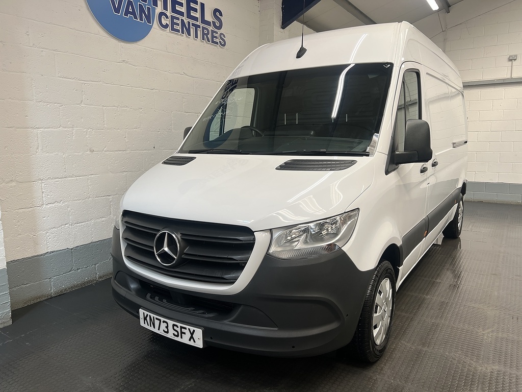 Mercedes-Benz Sprinter 2.0 315 Cdi Premium Panel Van Fw White
