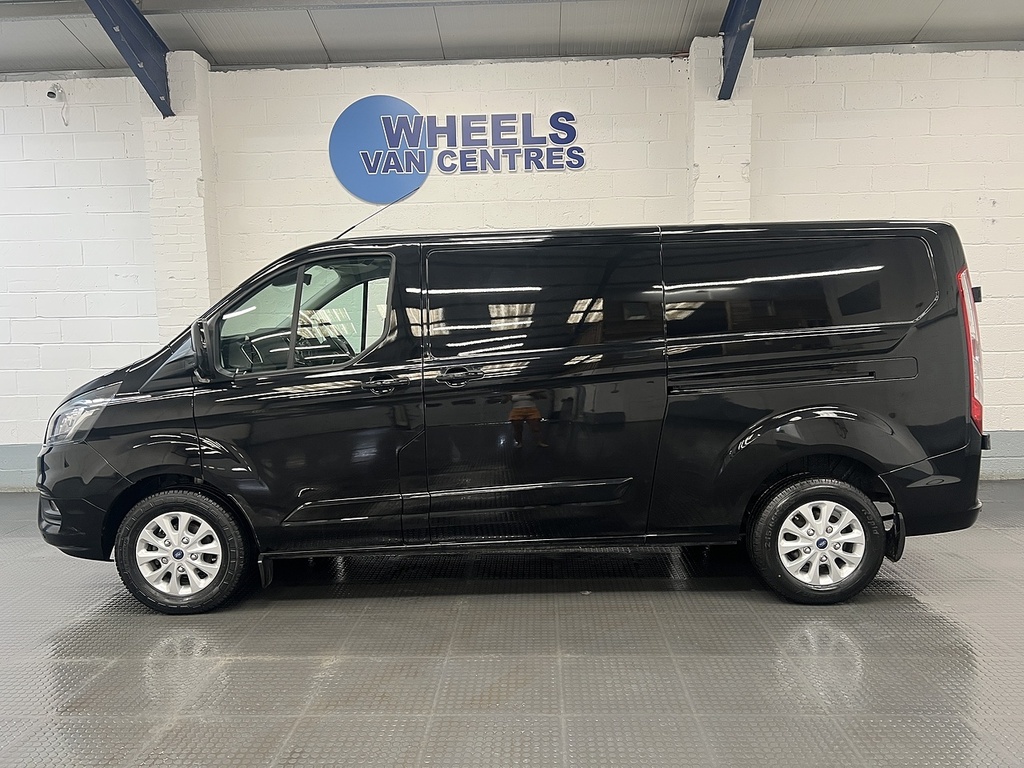 Ford Transit Custom 2.0 300 Ecoblue Limited Panel Van Manua DN73LFE Black #2