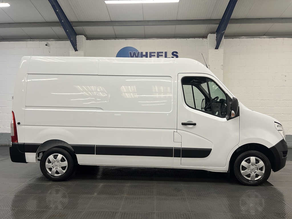 Nissan InterStar 2.3 Dci 33 Acenta Panel Van Fwd White #6