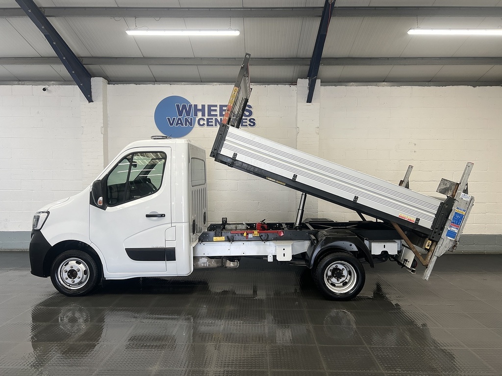 Renault Master 2.3 Dci 35 Business Tipper Rwd M YR22TAV White #2