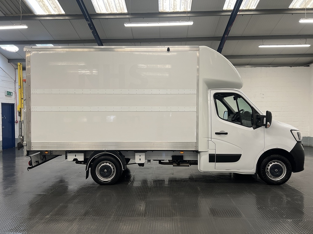 Renault Master 3.5T Fwd 2.3 Dci 135 Ml Business Luton 2.3 Lut White #6