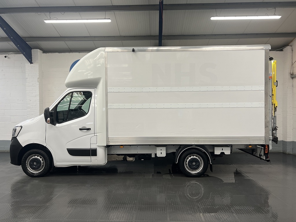 Renault Master 3.5T Fwd 2.3 Dci 135 Ml Business Luton 2.3 Lut White #2