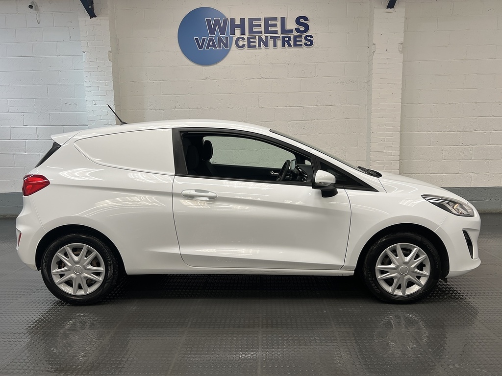 Ford Fiesta 1.5 Tdci Euro 6 1.5 Car Derived Van SH19PWN White #6