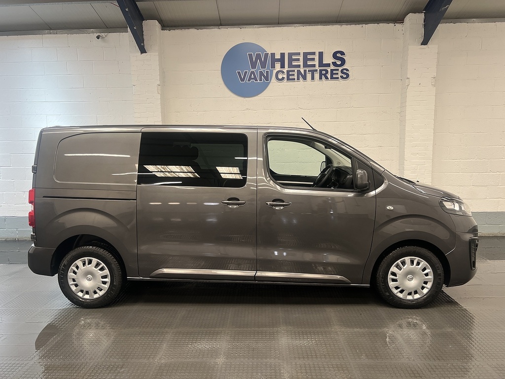 Vauxhall Vivaro Vivaro 2.0 Turbo D 3100 Sportive Crew Van L1 H1 Eu Grey #6