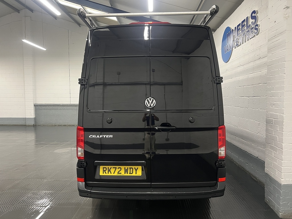 Volkswagen Crafter 2.0 Tdi Cr35 Trendline Panel Van RK72WDY Black #4