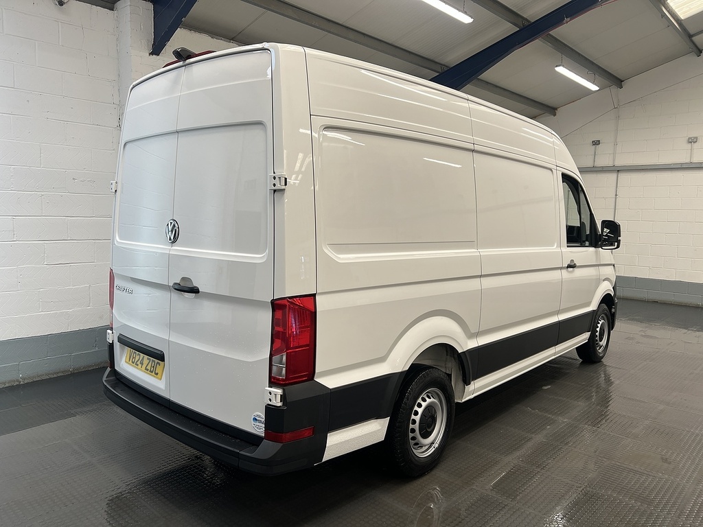 Volkswagen Crafter 2.0 Tdi Cr35 Startline Panel Van VO24ZDC White #5