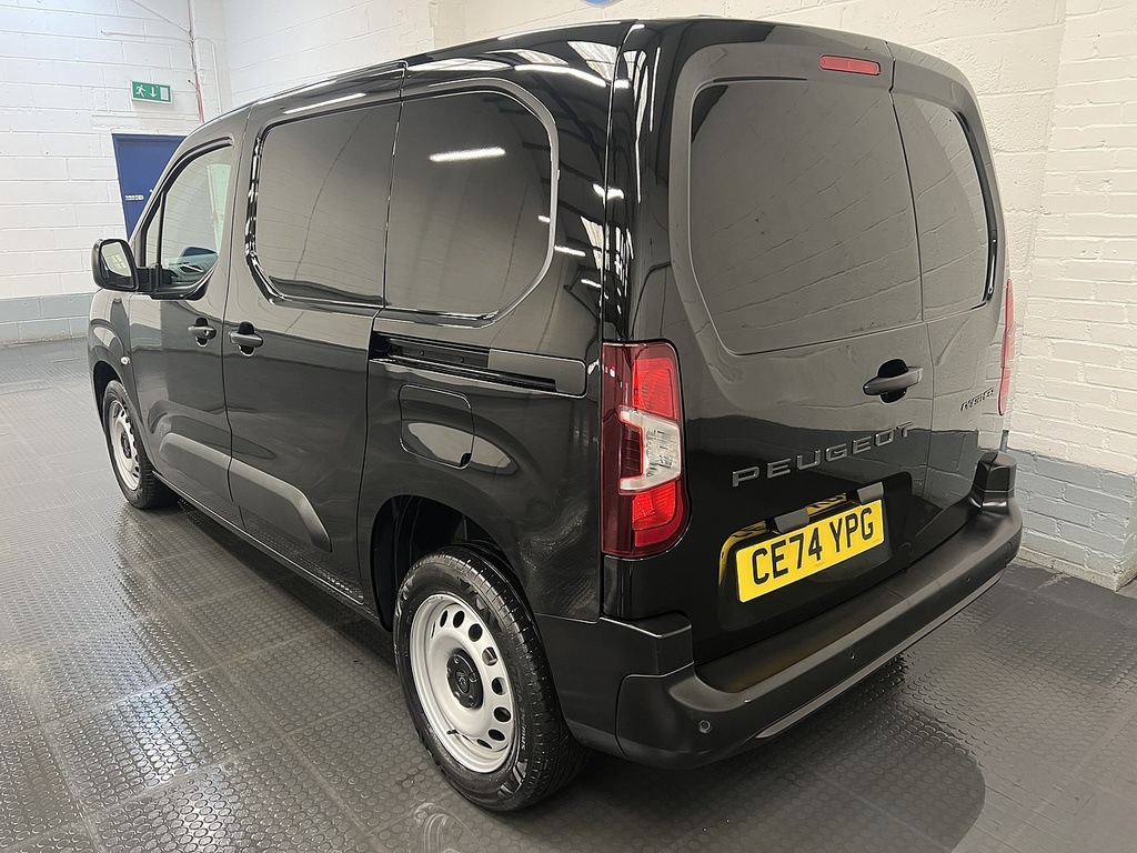 Peugeot Partner 1.5 Bluehdi 1000 Professional Standard Panel Van 5 CE74YPG Black #3