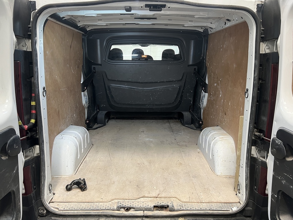 Vauxhall Vivaro 1.6 Cdti 2900 Ecoflex Crew Van Double Cab Dies VU17YUR White #6
