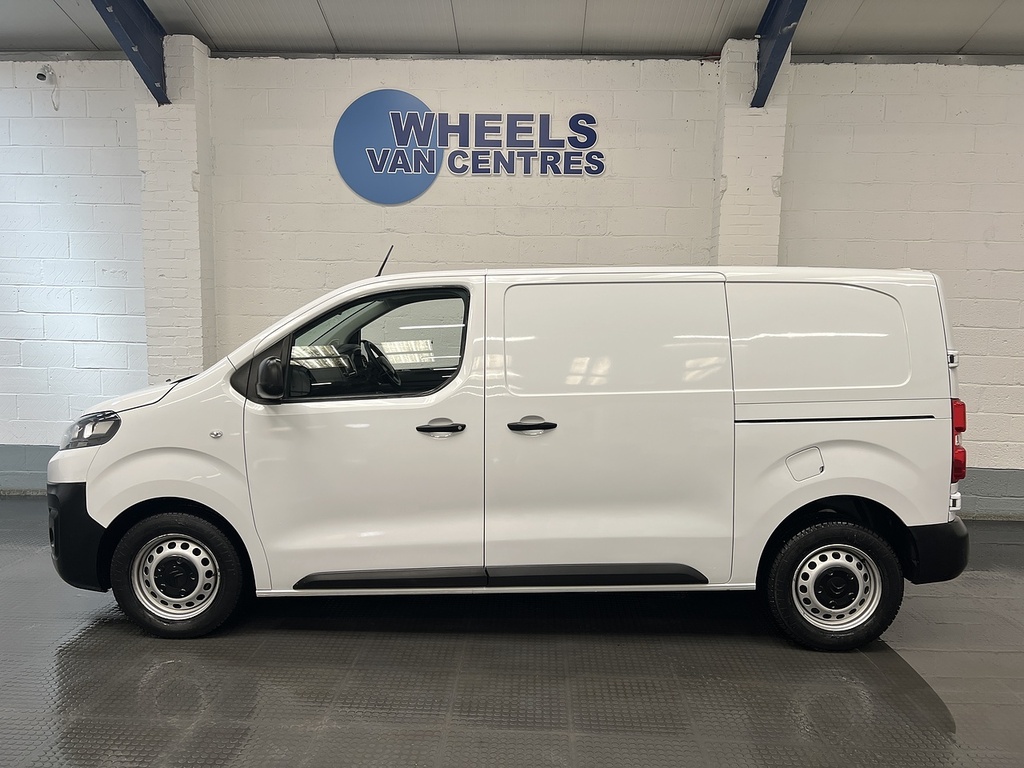 Citroen Dispatch 1.5 Bluehdi 1000 Enterprise Edition M Panel Van 6D KS73NGG White #2