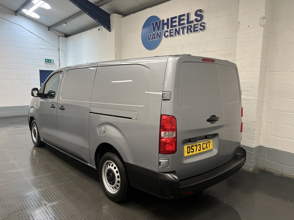 Vauxhall Vivaro 2.0 Turbo D 3100 Prime Panel Van 6Dr Grey #3