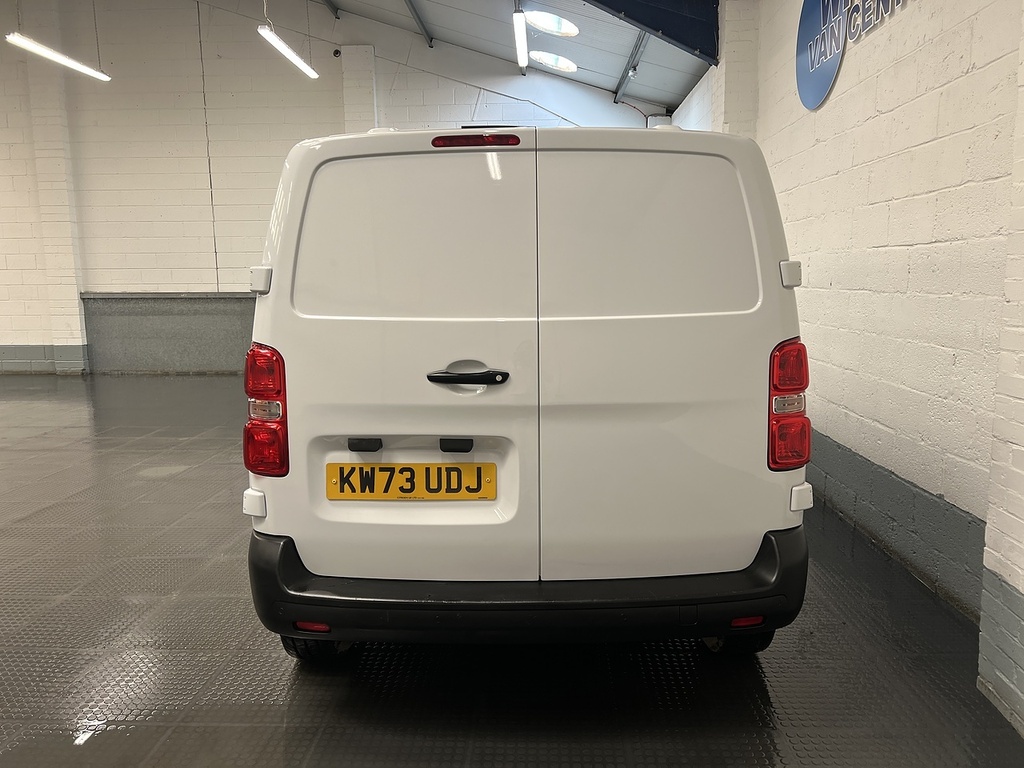Citroen Dispatch 1.5 Bluehdi 1000 Enterprise Edition M Panel Van 6D White #4