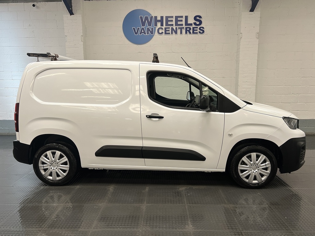Peugeot Partner Bluehdi 1000 Professional White #6
