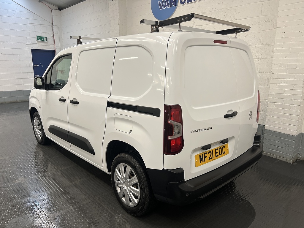 Peugeot Partner Bluehdi 1000 Professional White #3