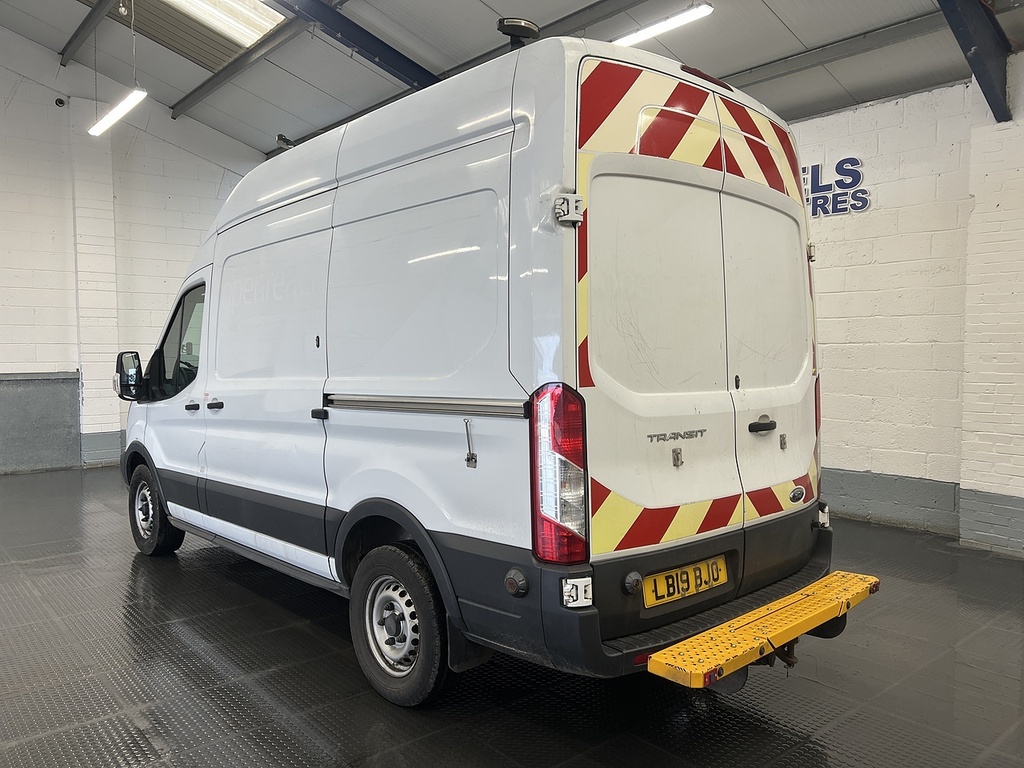 Ford Transit Custom 2.0 350 Ecoblue Panel Van Fwd L2 LB19BJO White #2