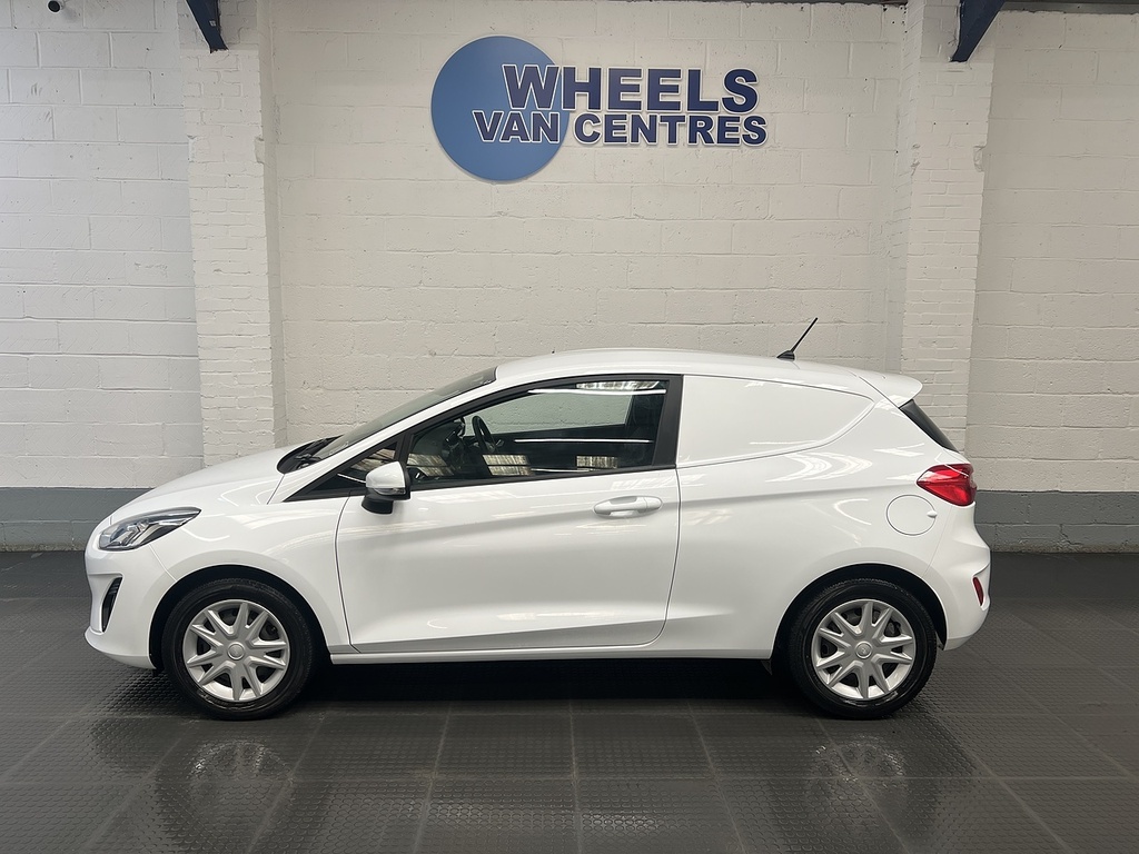 Ford Fiesta 1.5 Tdci Car Derived Van Euro 6 White #2