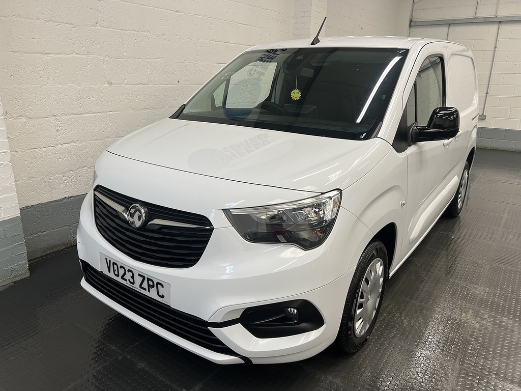 Vauxhall Combo 1.5 Turbo D 2300 Pro Panel Van L White
