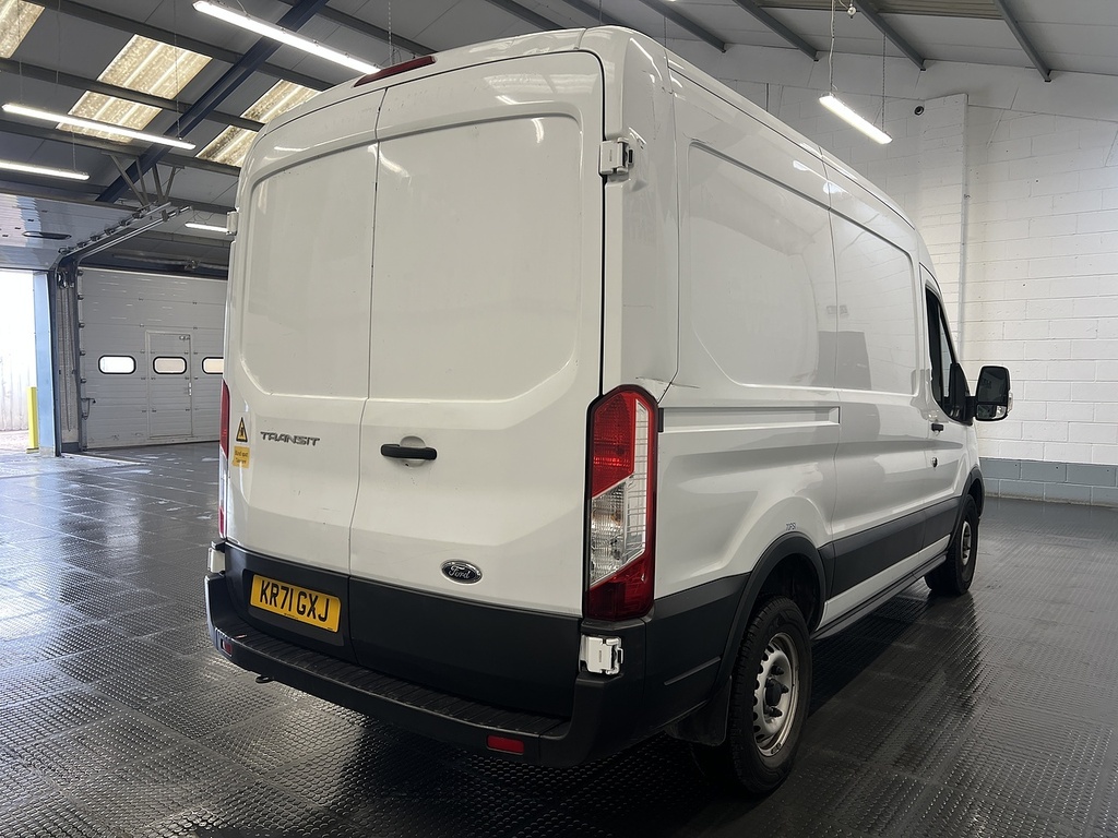 Ford Transit Custom 2.0 350 Ecoblue Leader Panel Van KR71GXJ White #3