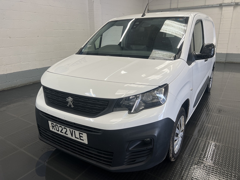 Peugeot Partner Partner 1.5 Bhdi 100 850 Professional Premium Lon White